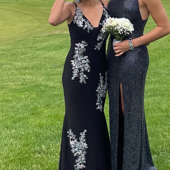 Prom Dress - Picture 3 of 9